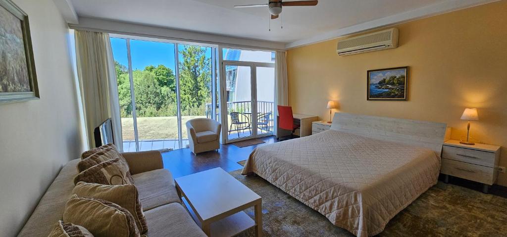 Studio - Schlafzimmer und Balkon Studio - Schlafzimmer und Balkon
